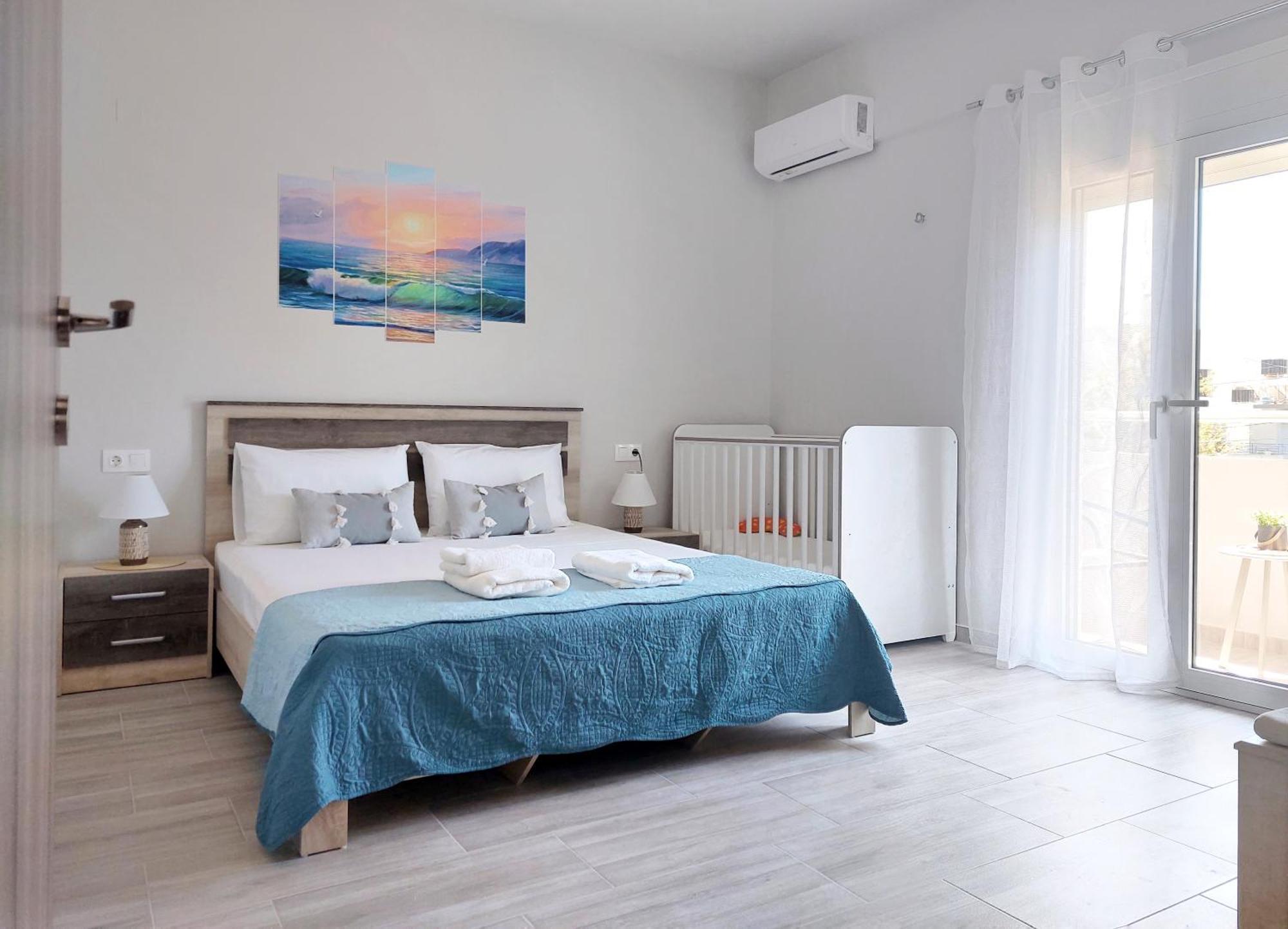 Holiday House Heraklion Deluxe エクステリア 写真