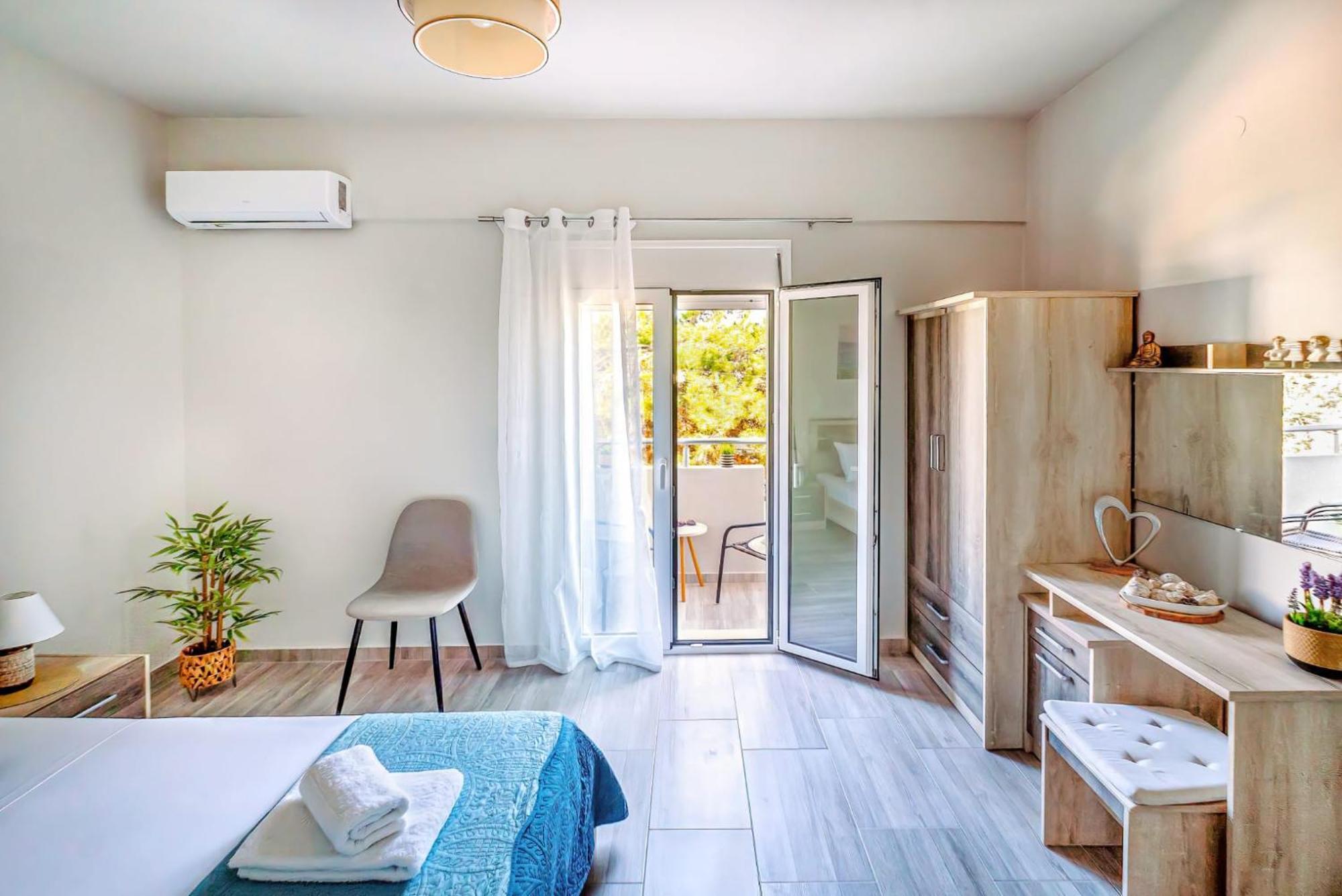 Holiday House Heraklion Deluxe エクステリア 写真